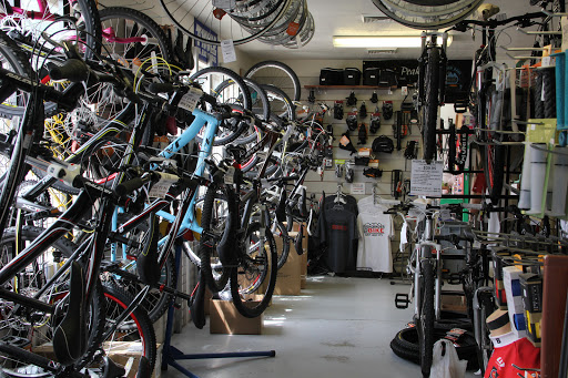 Bicycle Store «Highlander Bike», reviews and photos, 3333 S Highland Dr, Salt Lake City, UT 84106, USA