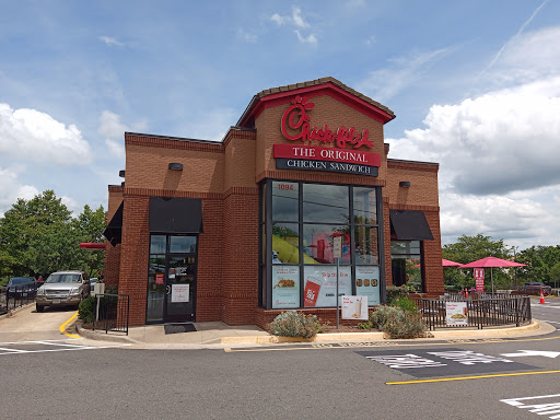 Fast Food Restaurant «Chick-fil-A», reviews and photos, 1094 International Pkwy, Fredericksburg, VA 22406, USA