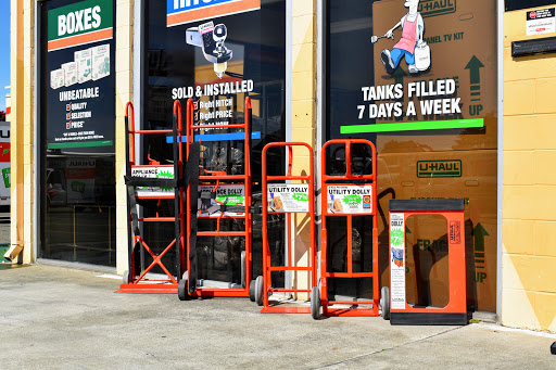 Truck Rental Agency «U-Haul Moving & Storage of Thornton», reviews and photos, 4833 Thornton Ave, Fremont, CA 94536, USA