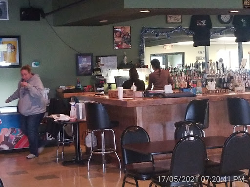 Restaurant «The Pickle Lounge & Northside Lanes», reviews and photos, 1776 Independence Pkwy, Hartford City, IN 47348, USA