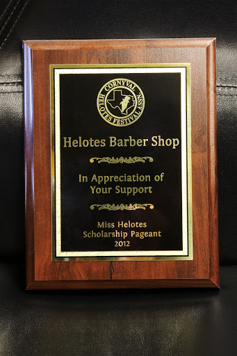 Helotes Barber Shop image 9