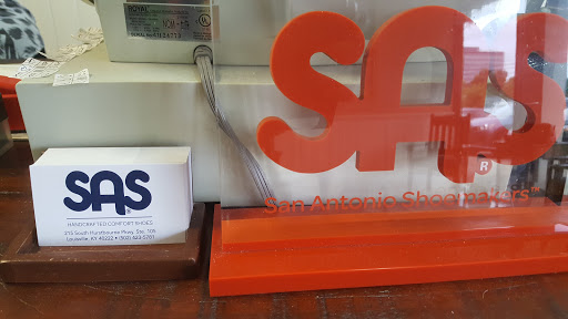 Shoe Store «SAS Shoes», reviews and photos, 215 S Hurstbourne Pkwy # 105, Louisville, KY 40222, USA