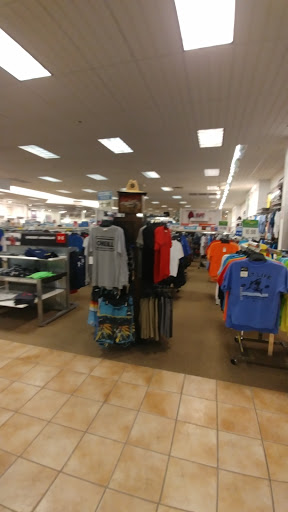 Department Store «Bealls Store», reviews and photos, 7365 52nd Pl E, Bradenton, FL 34203, USA