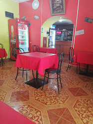 Restaurante Y Residencial En Familia