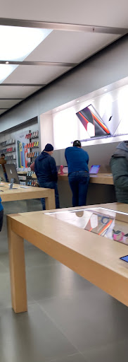 Computer Store «Apple Fair Oaks», reviews and photos, 11750 Fair Oaks Mall, Fairfax, VA 22033, USA