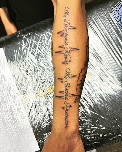 Explore chicago flag tattoo ideas, creative tattoo ideas in Waldorf, available at Hypnotique Ink