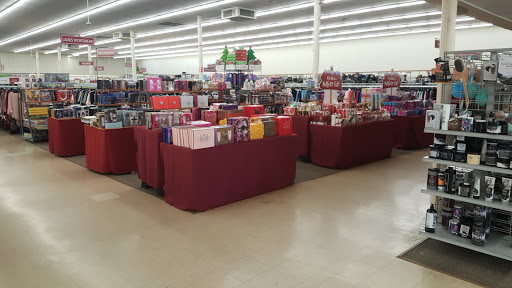 Clothing Store «Burlington Coat Factory», reviews and photos, 2035 S Robert St, West St Paul, MN 55118, USA