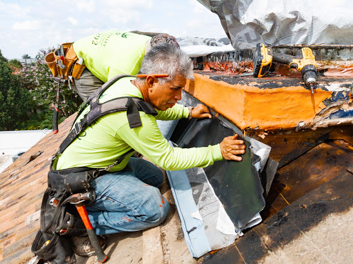 Roofing Contractor «McAllen Valley Roofing Co.», reviews and photos, 3903 U.S. 83 Business, McAllen, TX 78501, USA