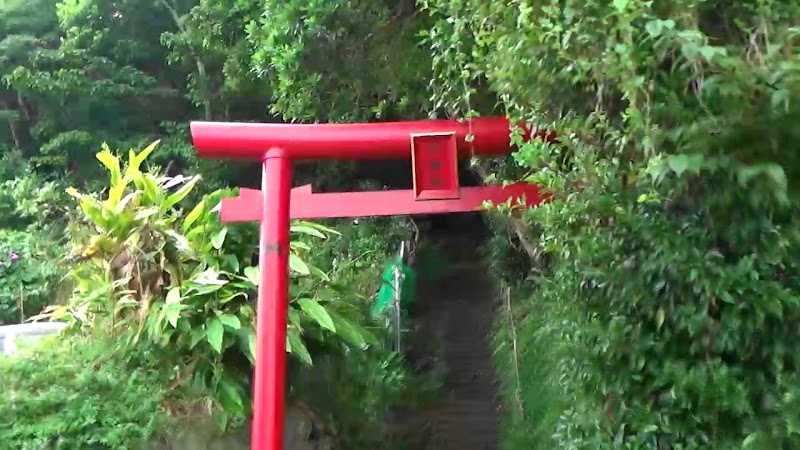 稚子塚乙姫神社