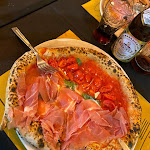 Photo n°1 de l'avis de Paolo.. fait le 25/07/2022 à 21:02 sur le  Acqua Farina E Sale di Spinello Luana à Moncalieri