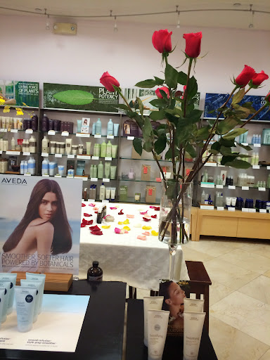 Day Spa «Camilla Day Spa: Aveda Lifestyle Salon», reviews and photos, 9267 W Atlantic Blvd, Coral Springs, FL 33071, USA