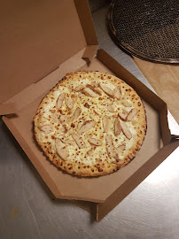 Pizza du Pizzeria Domino's Lyon 8 - Lumière - n°20