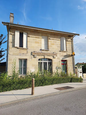 La Banque Postale à Camiran