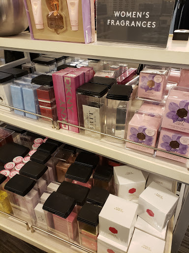 Department Store «Nordstrom Rack Gateway Center», reviews and photos, 550 Gateway Dr #2, Brooklyn, NY 11239, USA