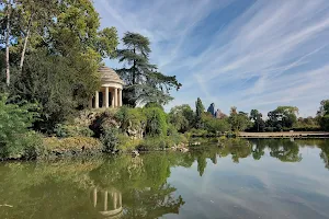 Bois de Vincennes image