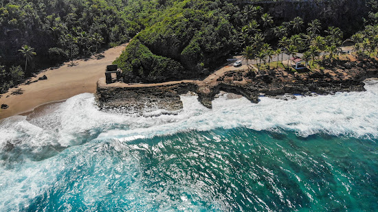 Playa Puerto Hermina