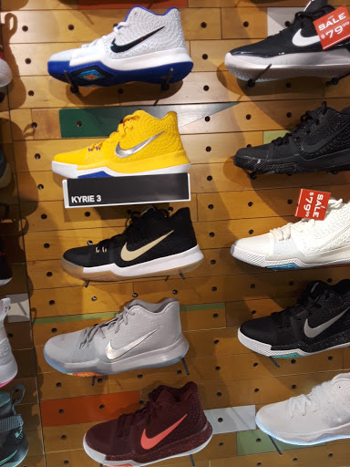 Shopping Mall «Greenbriar Mall», reviews and photos, 2841 Greenbriar Pkwy SW, Atlanta, GA 30331, USA