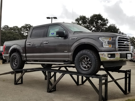 Ford Dealer «Jennings Anderson Ford», reviews and photos, 31480 Interstate 10 Frontage Rd, Boerne, TX 78006, USA