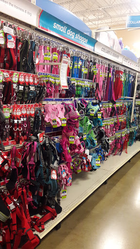 Pet Supply Store «PetSmart», reviews and photos, 2525 W Wheatland Rd, Dallas, TX 75237, USA
