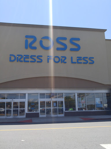 Clothing Store «Ross Dress for Less», reviews and photos, 2540 Cumberland Blvd SE, Smyrna, GA 30080, USA