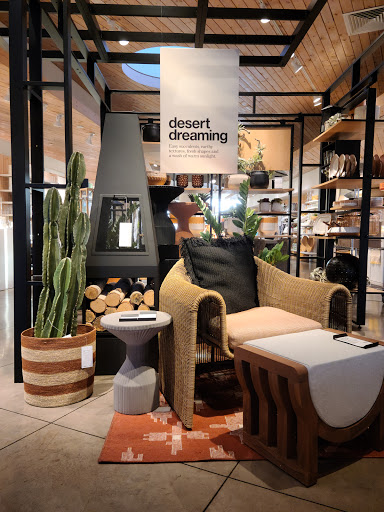 Furniture Store «Crate and Barrel», reviews and photos, 3965 Townsfair Way, Columbus, OH 43219, USA