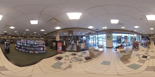 Book Store «Barnes & Noble», reviews and photos, 710 County Hwy 10, Blaine, MN 55434, USA