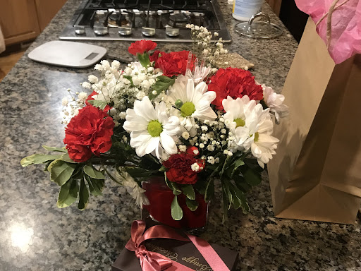 Florist «Finishing Touch Florist & Gifts», reviews and photos, 1645 140th Ave NE B4, Bellevue, WA 98005, USA
