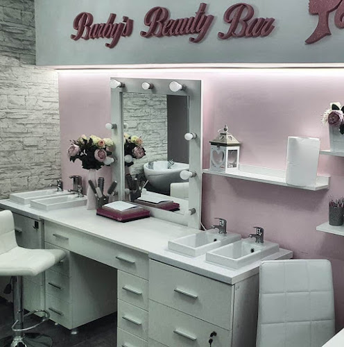 Barby's Beauty Bar Studio - <nil>