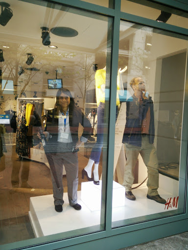 Shopping Mall «Pioneer Place», reviews and photos, 700 SW 5th Ave, Portland, OR 97204, USA