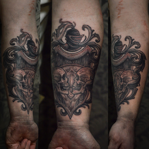 Explore shoulder tattoo ideas for guys, creative tattoo ideas in Saint Albans, available at 181 Tattoo