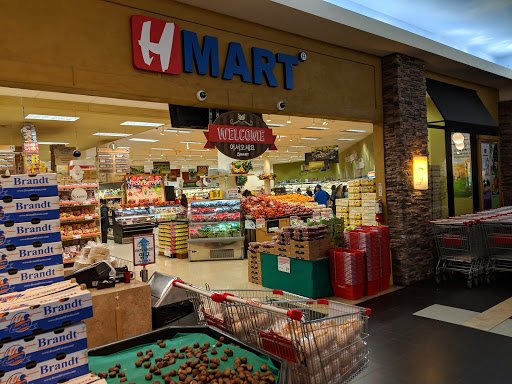 Korean Grocery Store «H Mart», reviews and photos, 3301 184th St SW, Lynnwood, WA 98037, USA