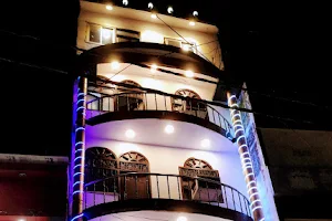 Hotel Sawpanlok image
