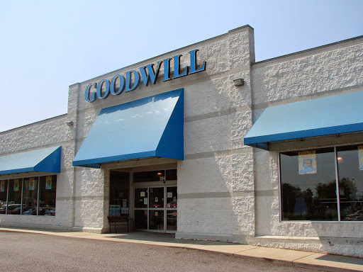 Goodwill Store and Donation Center, 284 Commonwealth Blvd W, Martinsville, VA 24112, Thrift Store
