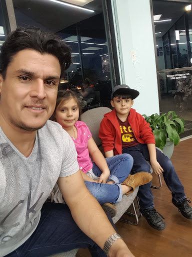 Barber Shop «Crist-D Barber Shop», reviews and photos, 8901 Richmond Ave, Houston, TX 77063, USA