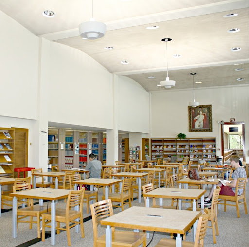University of Dallas Cowan-Blakley Memorial Library