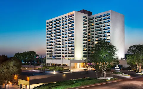 Hilton San Francisco Airport Bayfront image