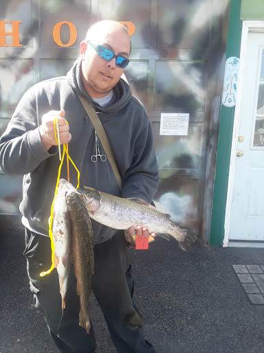 Fishing Store «Indian Creek Fishing & Fire Arms», reviews and photos, 3479 Mango Dr, Danielsville, PA 18038, USA