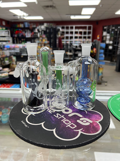 Vaporizer Store «Vapors Smoke shop», reviews and photos, 501 Hargrove Rd E f, Tuscaloosa, AL 35401, USA