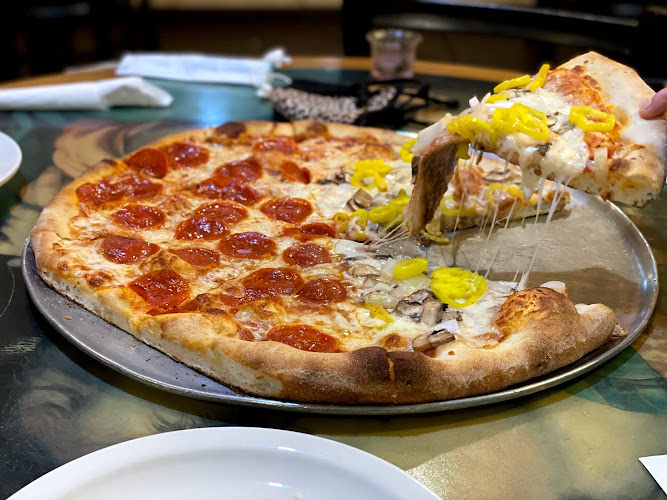 #7 best pizza place in Bradenton - Nonna's Pizza