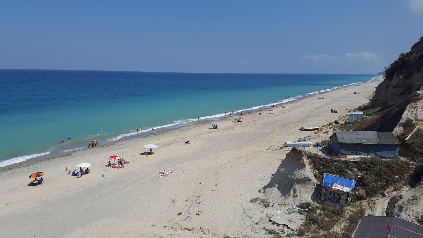 Foto av Evcik Plaji med lång rak strand