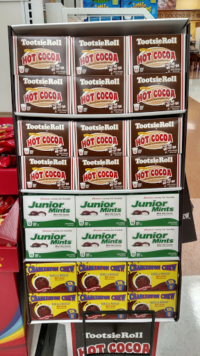 Supermarket «Price Chopper», reviews and photos, 564 SW Cutoff, Worcester, MA 01610, USA