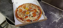 Pepperoni du Pizzas à emporter Pizz'Adore Pizzas, Burgers, Tacos à emporter et distributeur 24/24 à Arreau - n°2