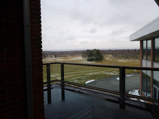 Country Club «Crestview Country Club», reviews and photos, 281 Shoemaker Ln, Agawam, MA 01001, USA