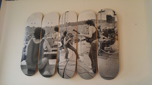 Sporting Goods Store «Burton Flagship Store», reviews and photos, 1630 Haight St, San Francisco, CA 94117, USA