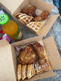Chicken and Waffles du Restaurant américain Baba Zulu à Paris - n°12