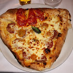 Photo n°2 de l'avis de ALEX.o fait le 23/01/2019 à 20:16 sur le  Al Cuntadein (ristorante campano ed autentica pizzeria napoletana) à Pianoro