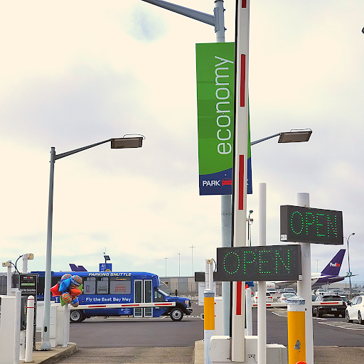 Oakland Airport Economy Parking