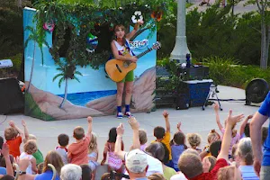 Tricia & The Toonies - Professional Event Entertainment for the Whole Family image
