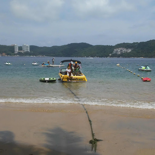 Acapulco deportes acuaticos
