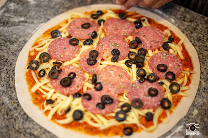 The Fumo of Pizza พิซซ่าเตาฟืน ถนนนิมิตใหม่